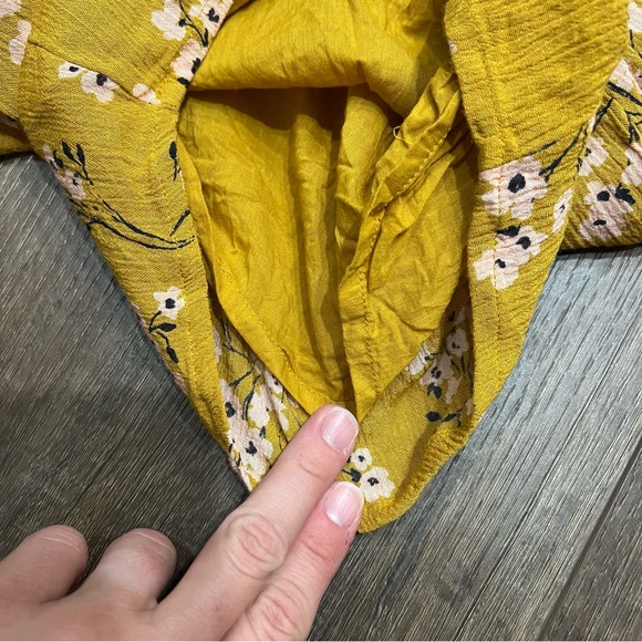 Miami Floral Button Romper - Picture 9 of 11